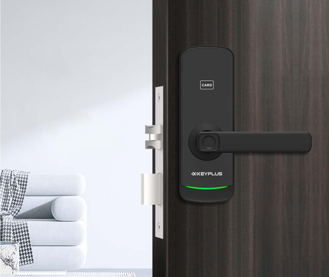 Do Smart Locks Lock Automatically?