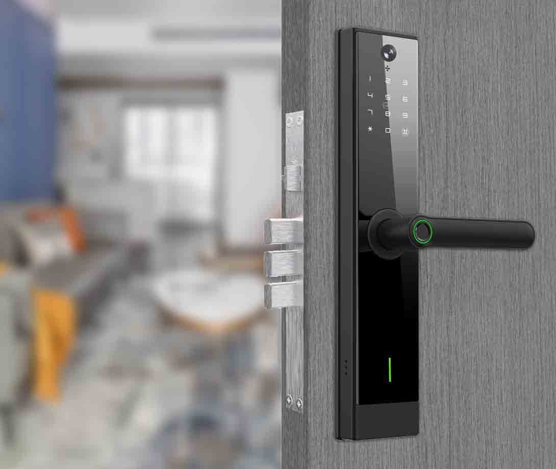 What is the difference between a smart lock and a digital lock?